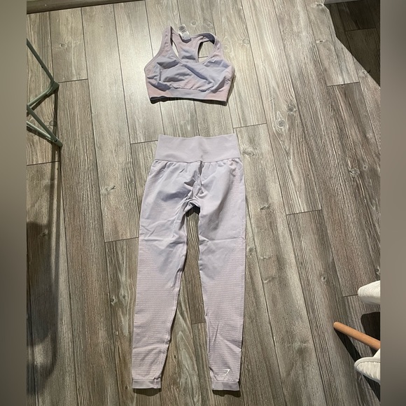 GymShark Adapt Matching Set - Picture 3 of 3